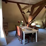 Steinhaus Hof 펜션 *