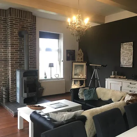 Steinhaus Hof Bunde (Lower Saxony)