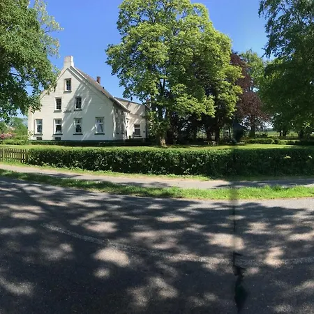 Steinhaus Hof *
