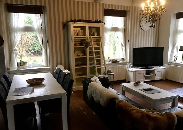 Steinhaus Hof Bunde (Lower Saxony)